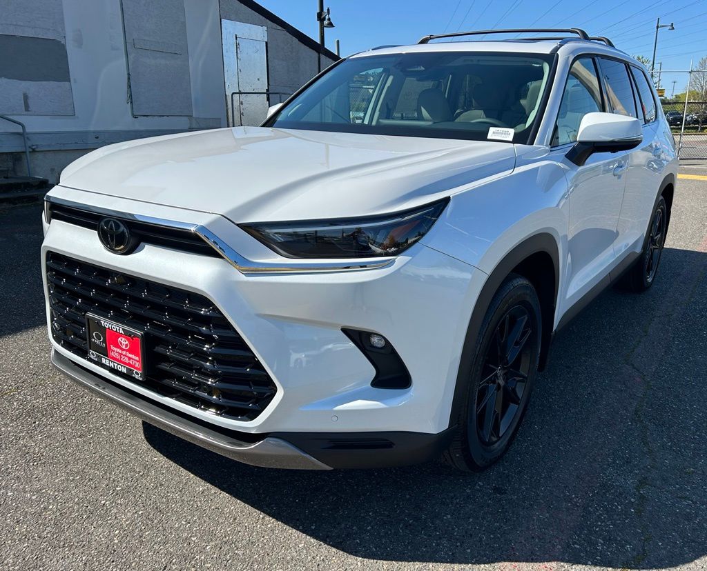 Pearl 2026 Toyota Grand Highlander Limited AWD SUV / Crossover All-Wheel Drive 8-Speed Automatic