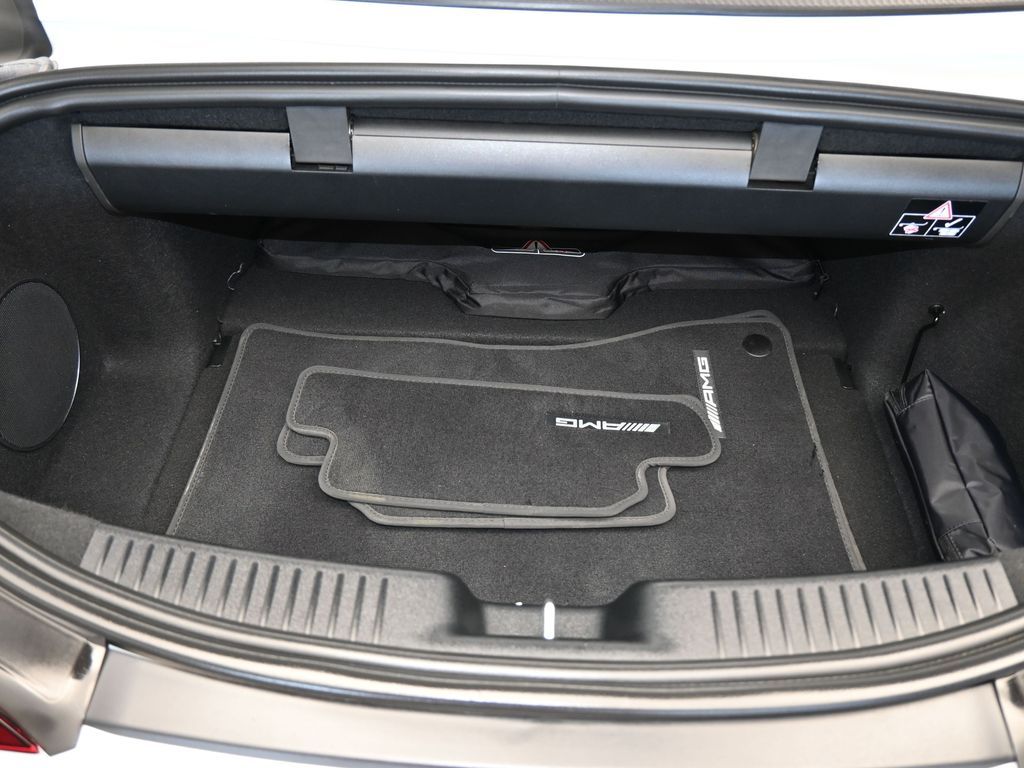 Used 2022 White Mercedes-Benz SL 63 AMG® image 42