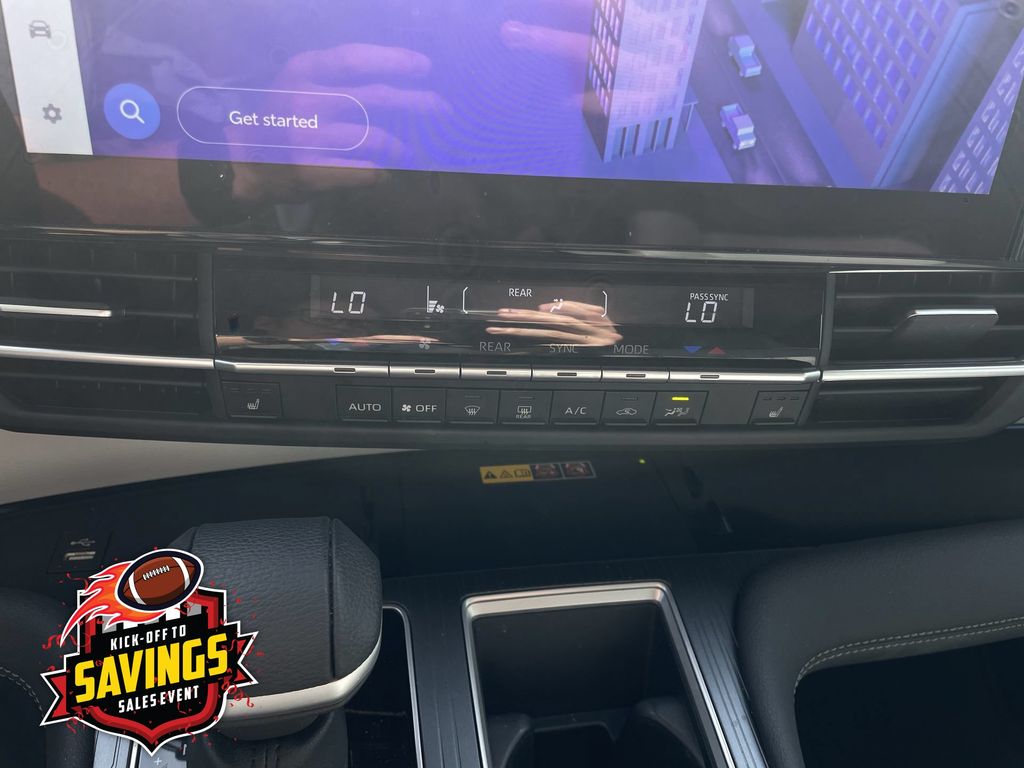 Used 2025 Toyota Sienna Van