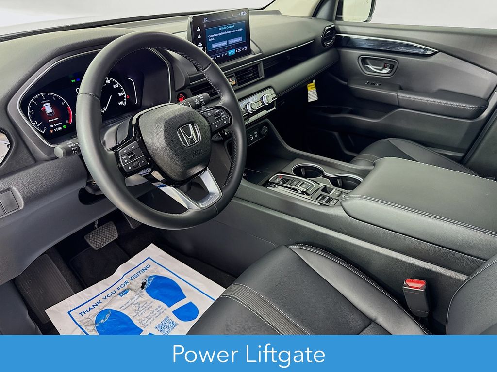 Used Car 2025 Honda Pilot  Touring For Sale Under $50,000 In Austin, Texas