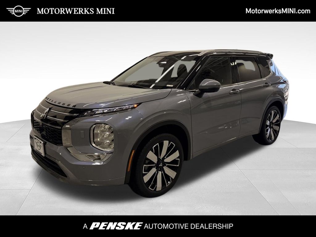 Thumbnail: 2025 Mitsubishi Outlander - 1