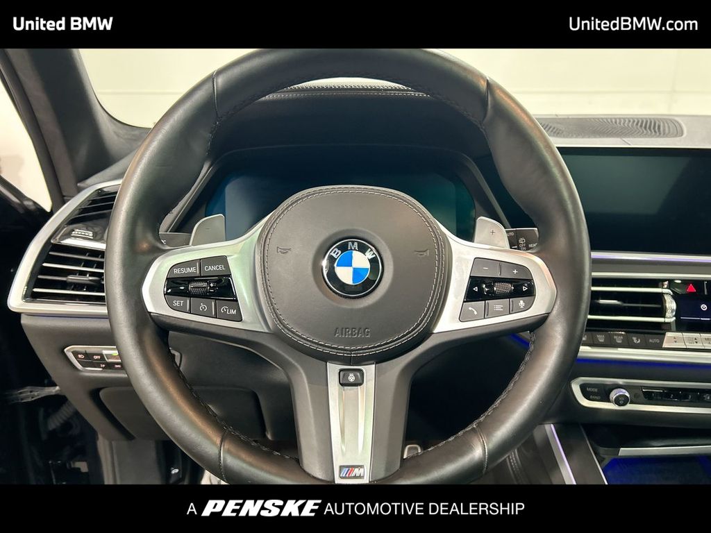 2022 BMW X7 xDrive40i 14