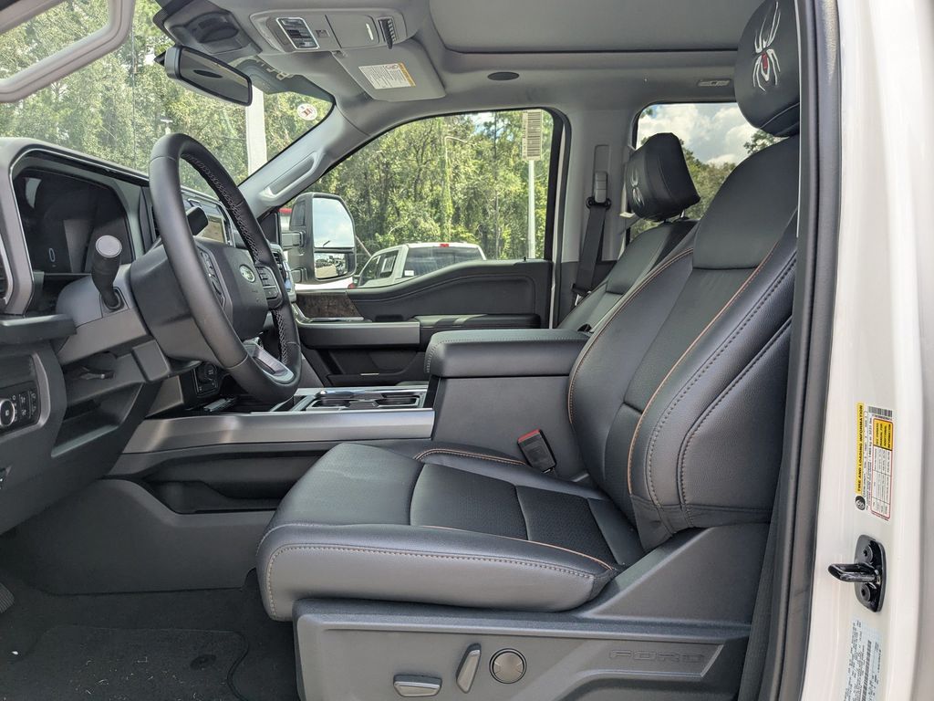 2025 Ford F-250 Super Duty Lariat