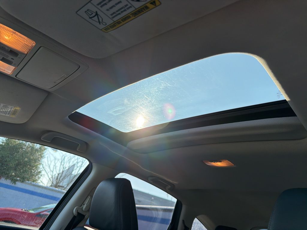 Thumbnail: 2015 Honda CR-V - 11