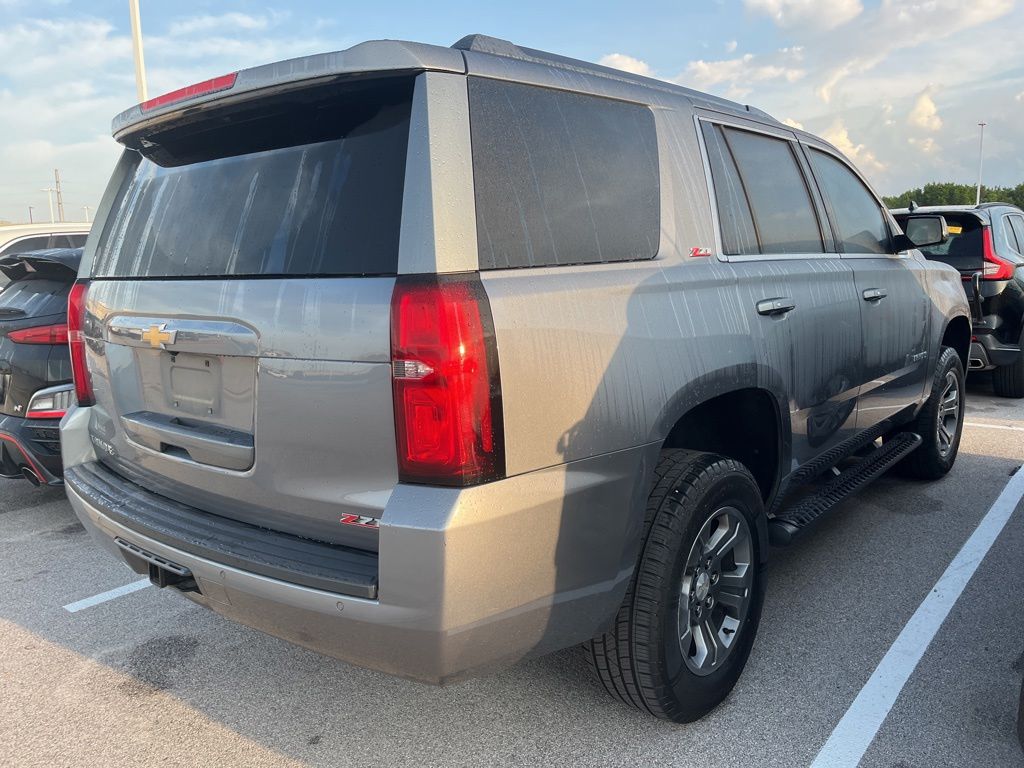 Thumbnail: 2018 Chevrolet Tahoe - 3