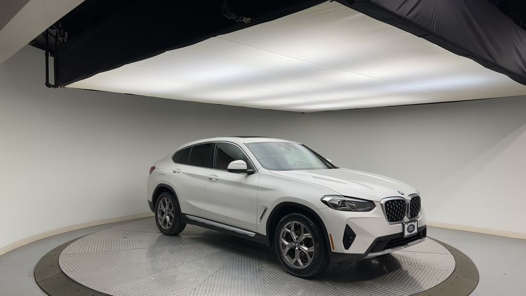 2022 BMW X4 xDrive30i 2