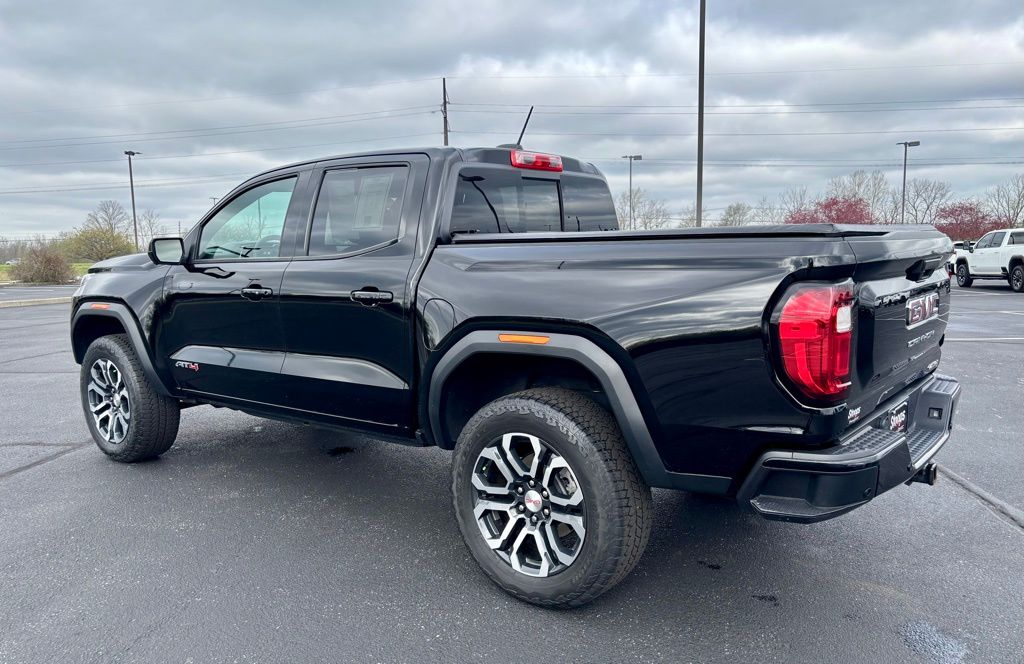 View vehicle photo 5