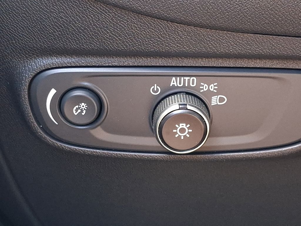 2023 Chevrolet Equinox LT Black at Klick Lewis Buick Chevrolet