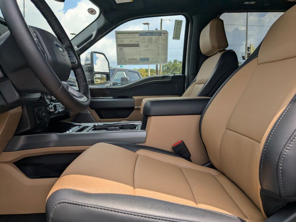2025 Ford F-250 Super Duty Lariat