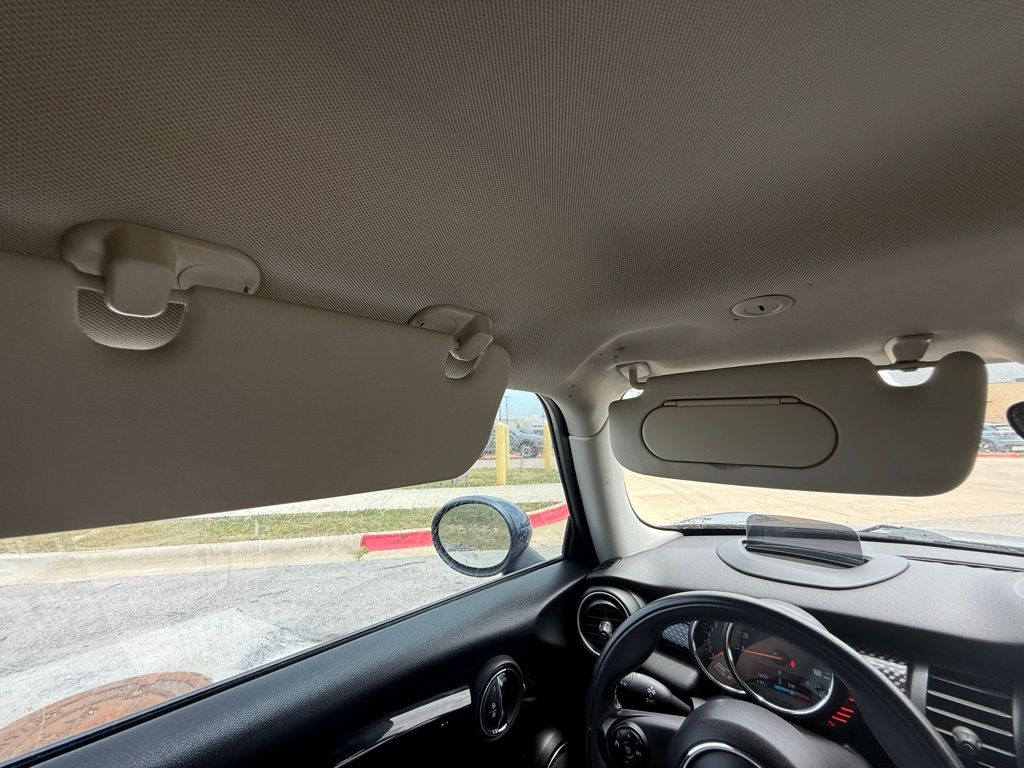 Thumbnail: 2015 MINI Cooper - 23
