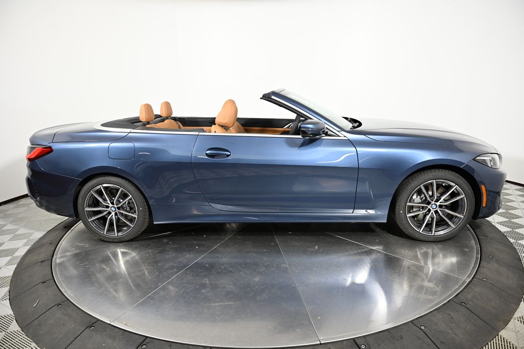 Thumbnail: 2026 BMW 4 Series - 12