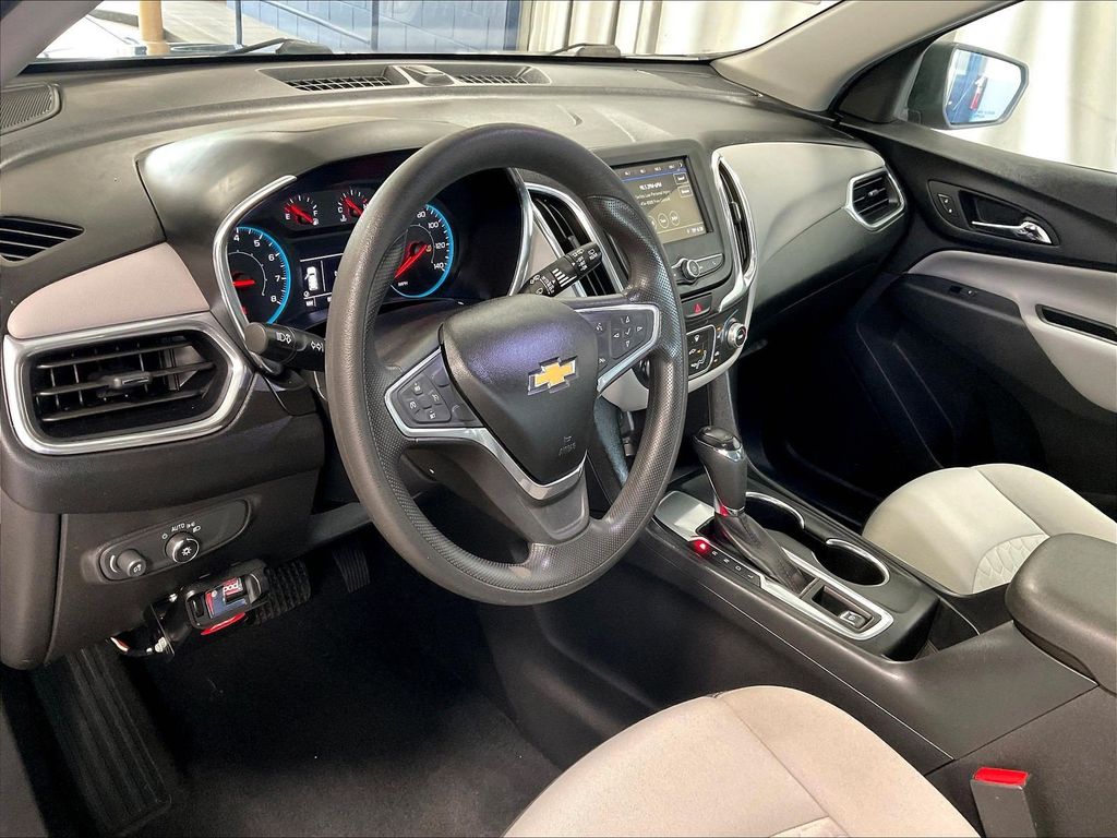 2019 Chevrolet Equinox — photo 8