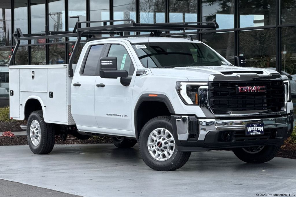2026 GMC Sierra 2500HD Pro Double Cab LB 4WD