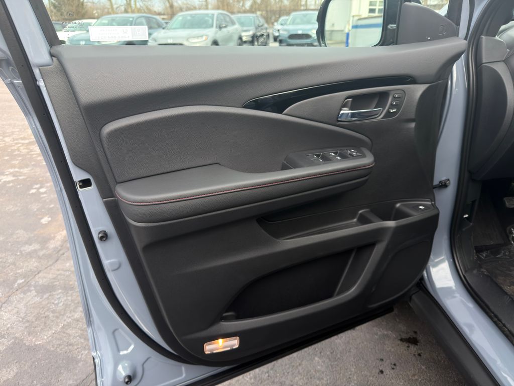 Thumbnail: 2026 Honda Ridgeline - 19