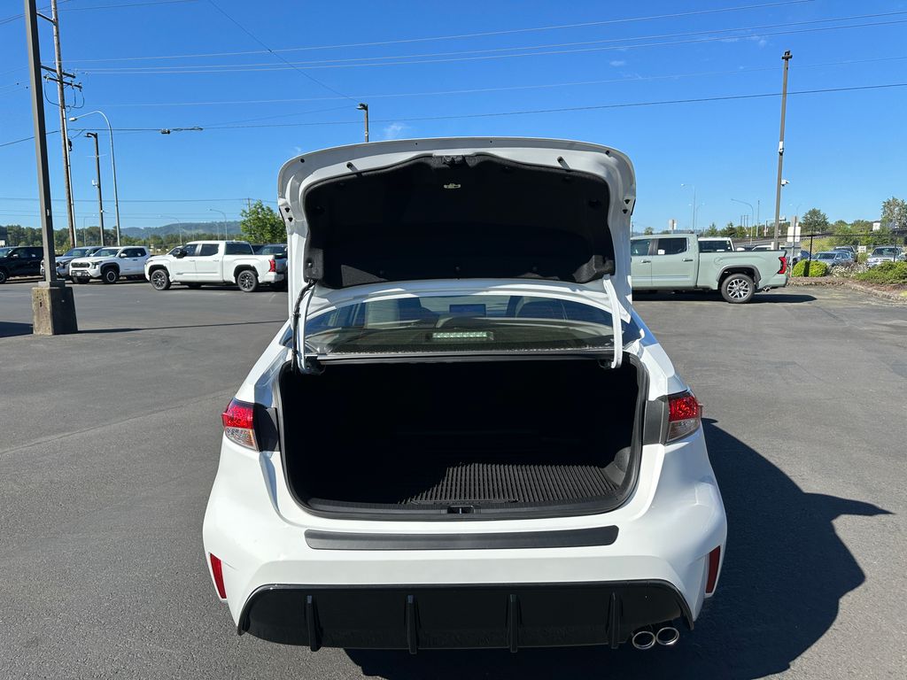2025 Toyota Corolla Hybrid SE
