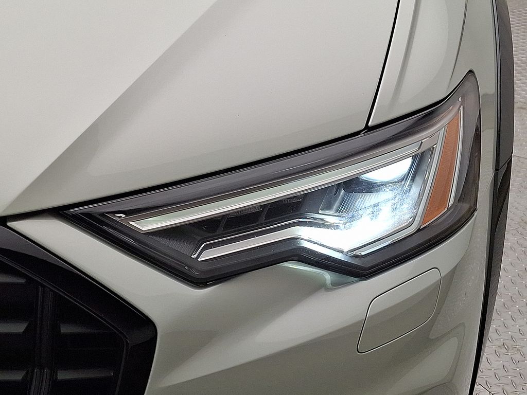 Thumbnail: 2022 Audi A6 - 9