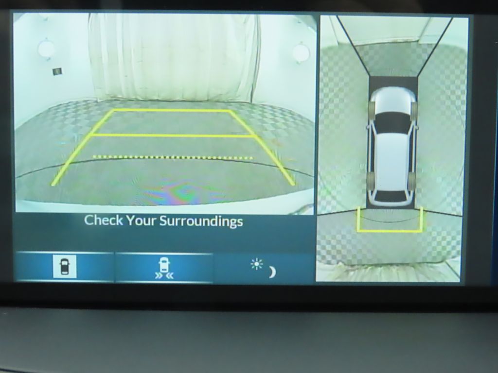 Thumbnail: 2026 Acura RDX - 17