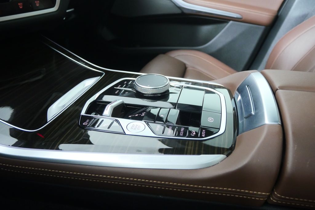 Thumbnail: 2024 BMW X5 - 25