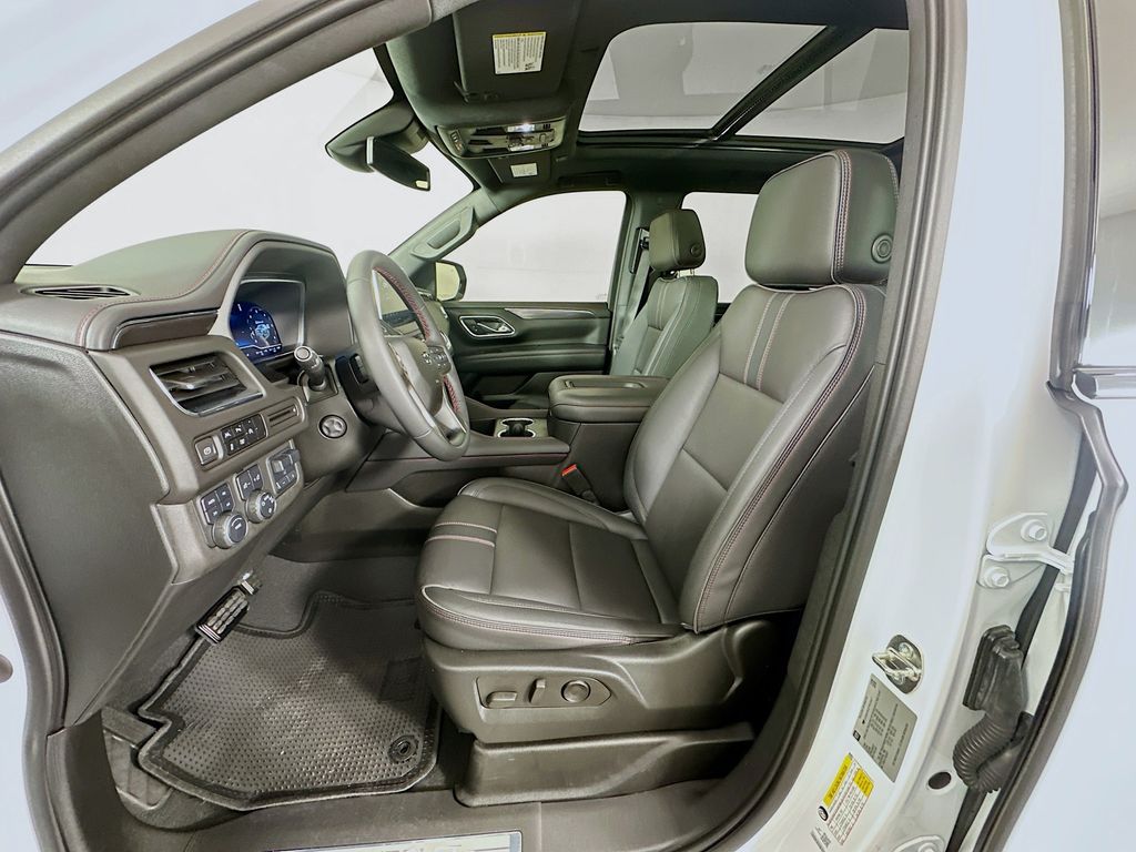 Thumbnail: 2023 Chevrolet Tahoe - 20