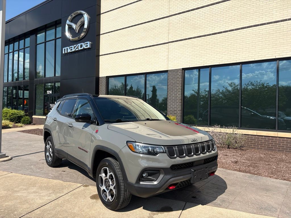 Sting-Gray Clearcoat 2022 Jeep Compass SUV / Crossover Four-Wheel Drive 9-Speed Automatic