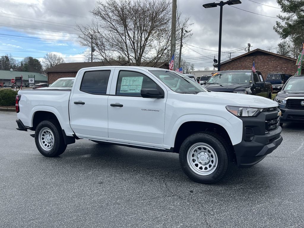 2024 Chevrolet Colorado Work Truck photo