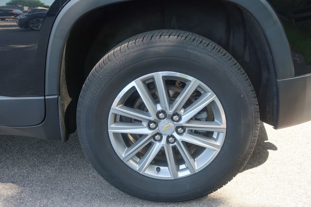 2022 Chevrolet Traverse AWD LT Leather