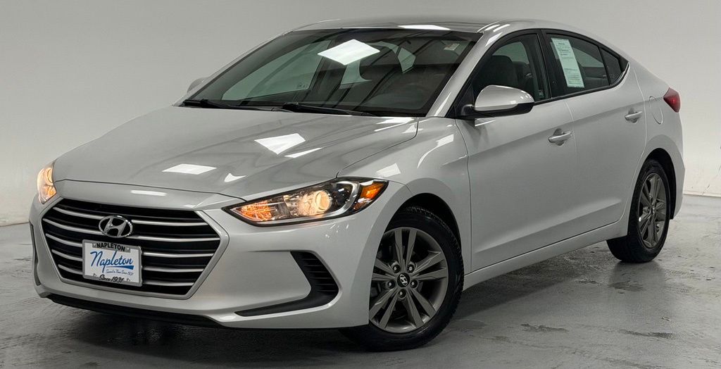 Symphony Silver 2018 Hyundai Elantra Sedan Front-Wheel Drive 6-Speed Automatic
