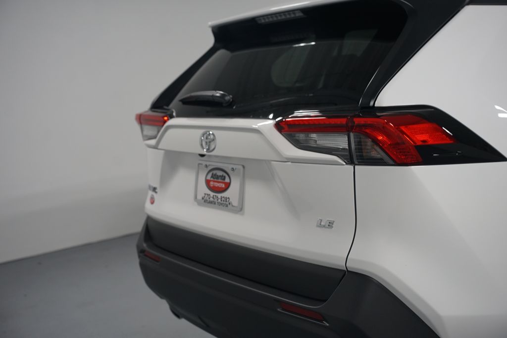 Thumbnail: 2025 Toyota RAV4 - 9