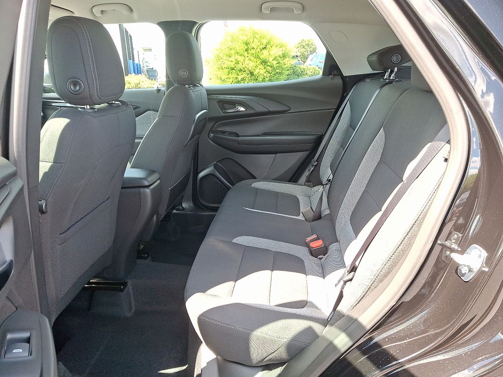 Thumbnail: 2026 Chevrolet TrailBlazer - 5