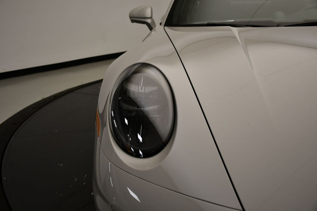 2026 Porsche 911 - Photo 14