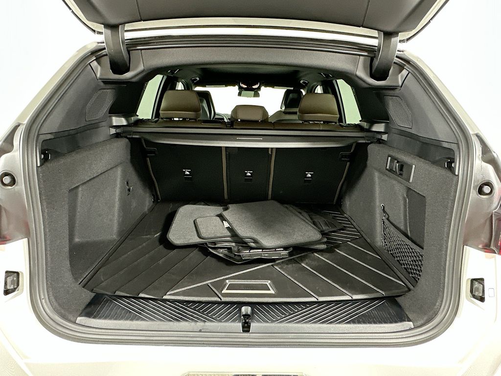 Thumbnail: 2025 BMW X3 - 24