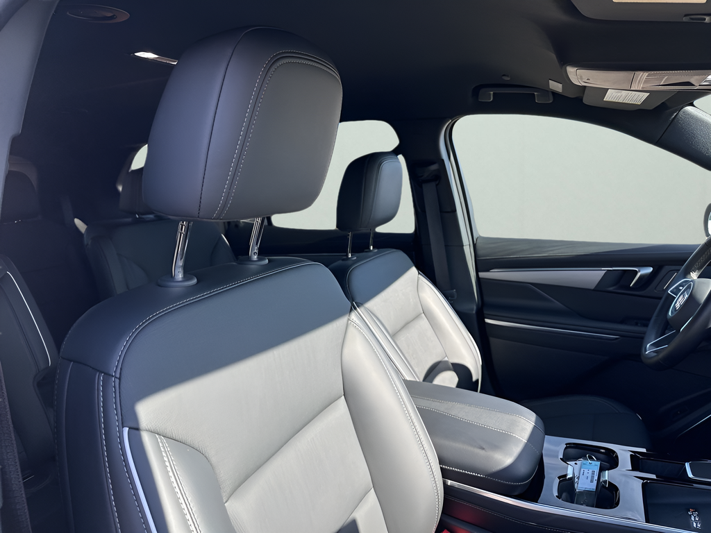 Used Car 2025 Buick Enclave  Preferred For Sale Under $40,000 In Austin, Texas