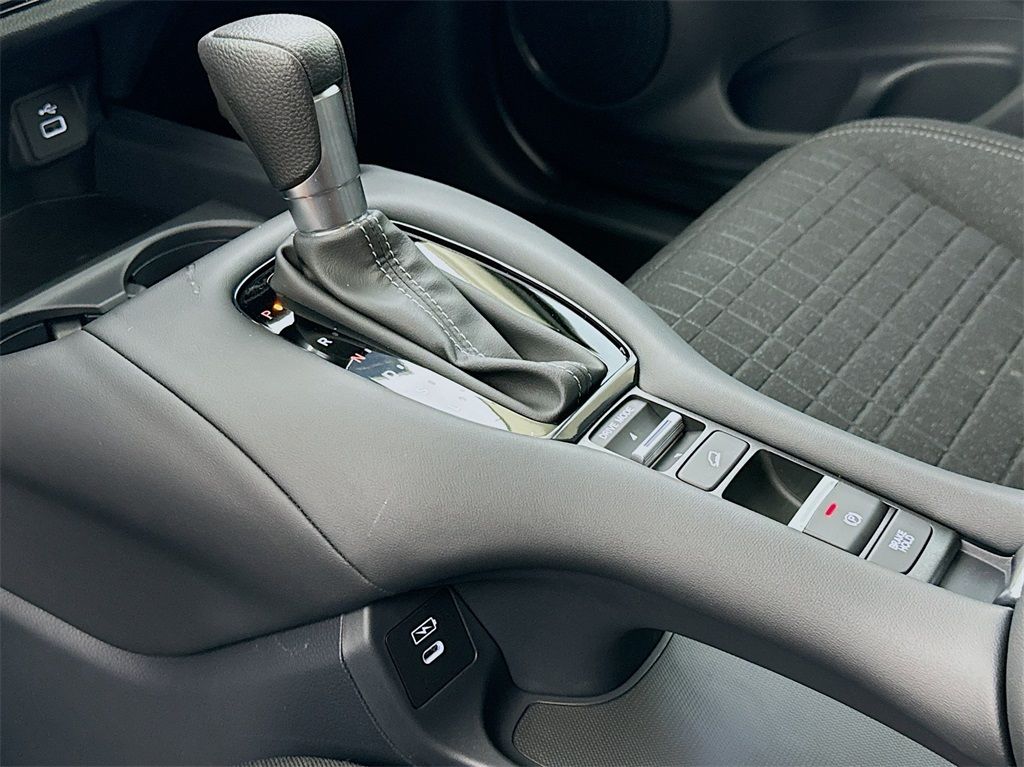 Used Car 2025 Honda Hr-v  Lx For Sale Under $30,000 In Austin, Texas