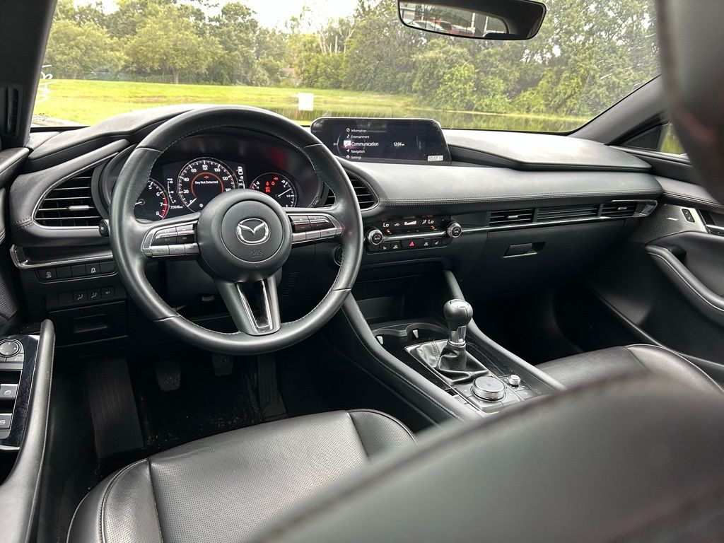2023 Mazda Mazda3 Premium 12