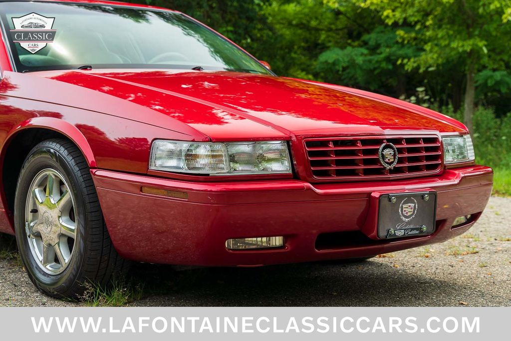 2000 Cadillac Eldorado 18