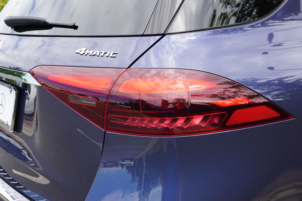 Thumbnail: 2026 Mercedes-Benz GLE - 17