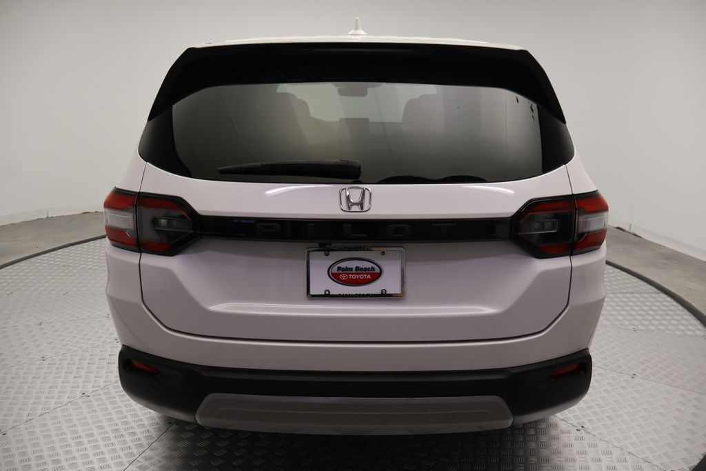 Thumbnail: 2023 Honda Pilot - 10