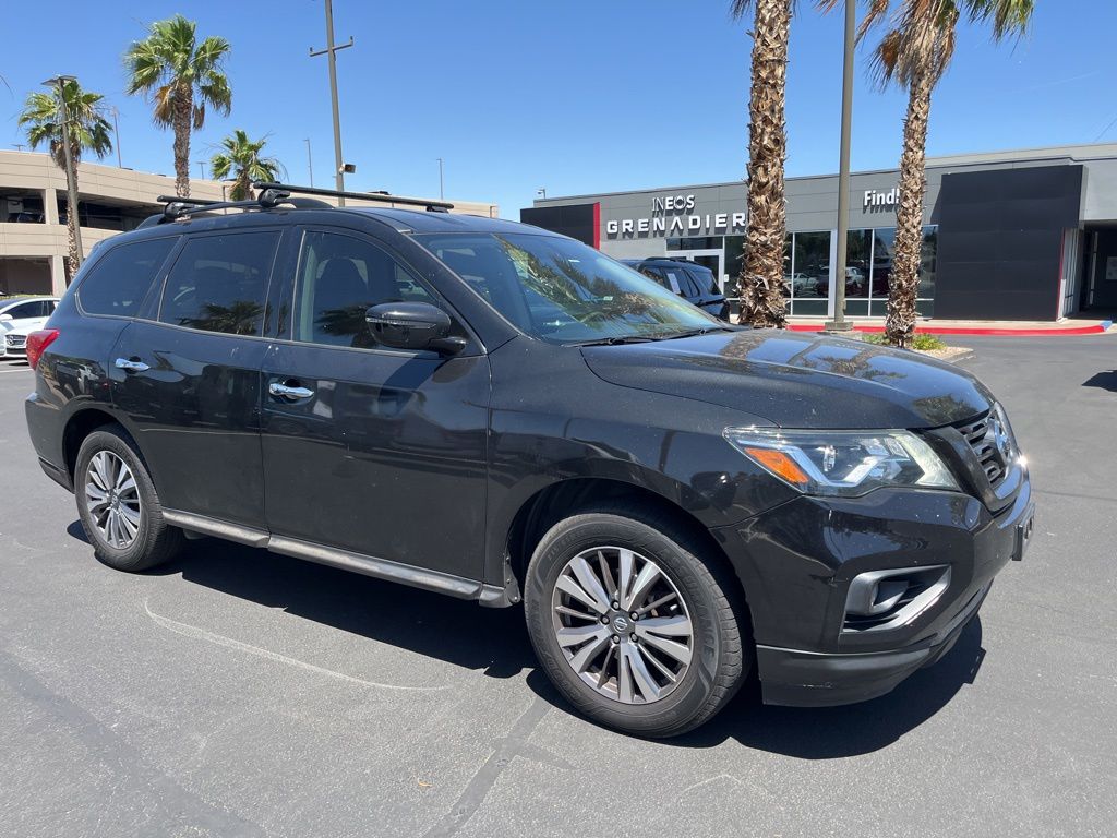 2019 Nissan Pathfinder SV 4WD's photo