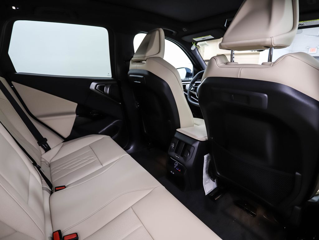 Thumbnail: 2026 BMW X3 - 26