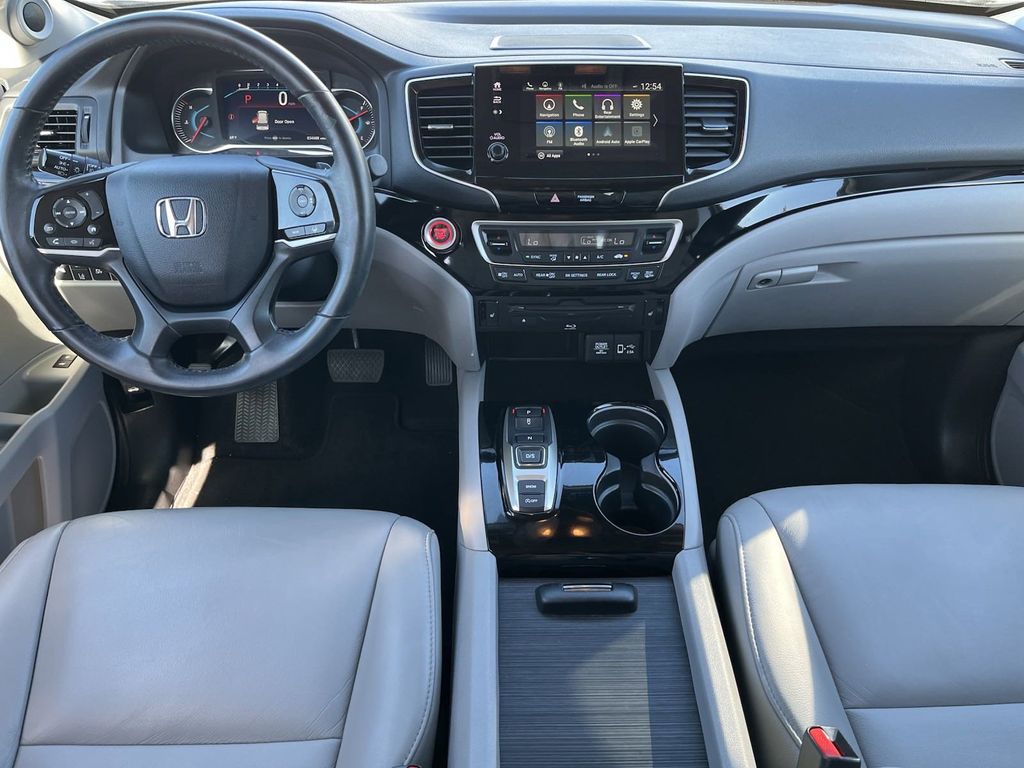 2020 Honda Pilot Touring 18