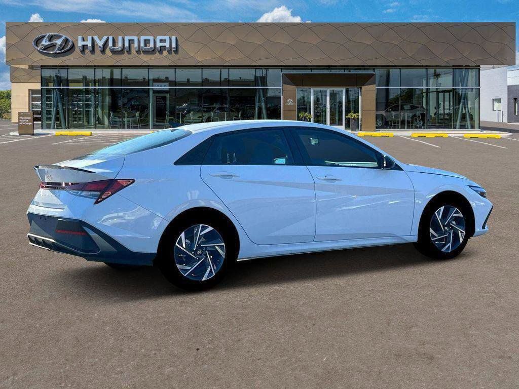 New 2025 Hyundai Elantra SEL Sport New 2025 Hyundai Elantra SEL Sport