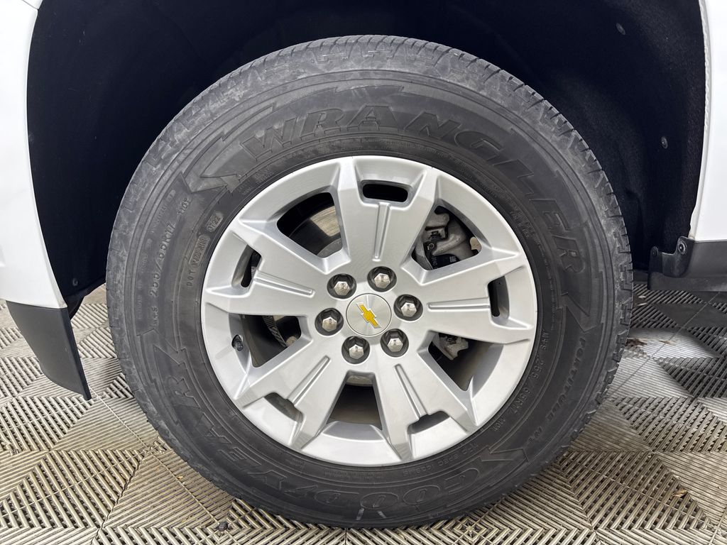 Certified Used 2022 White Chevrolet LT image 13