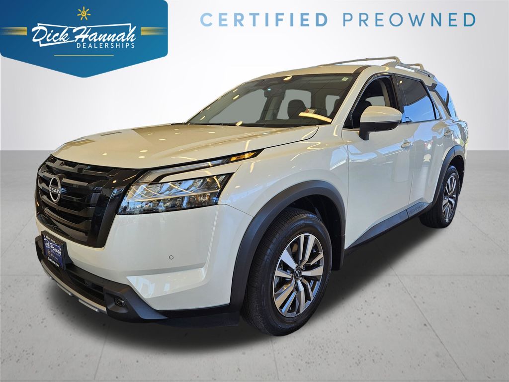 Pearl White Tricoat 2023 Nissan Pathfinder SL 4WD SUV / Crossover All-Wheel Drive 9-Speed Automatic