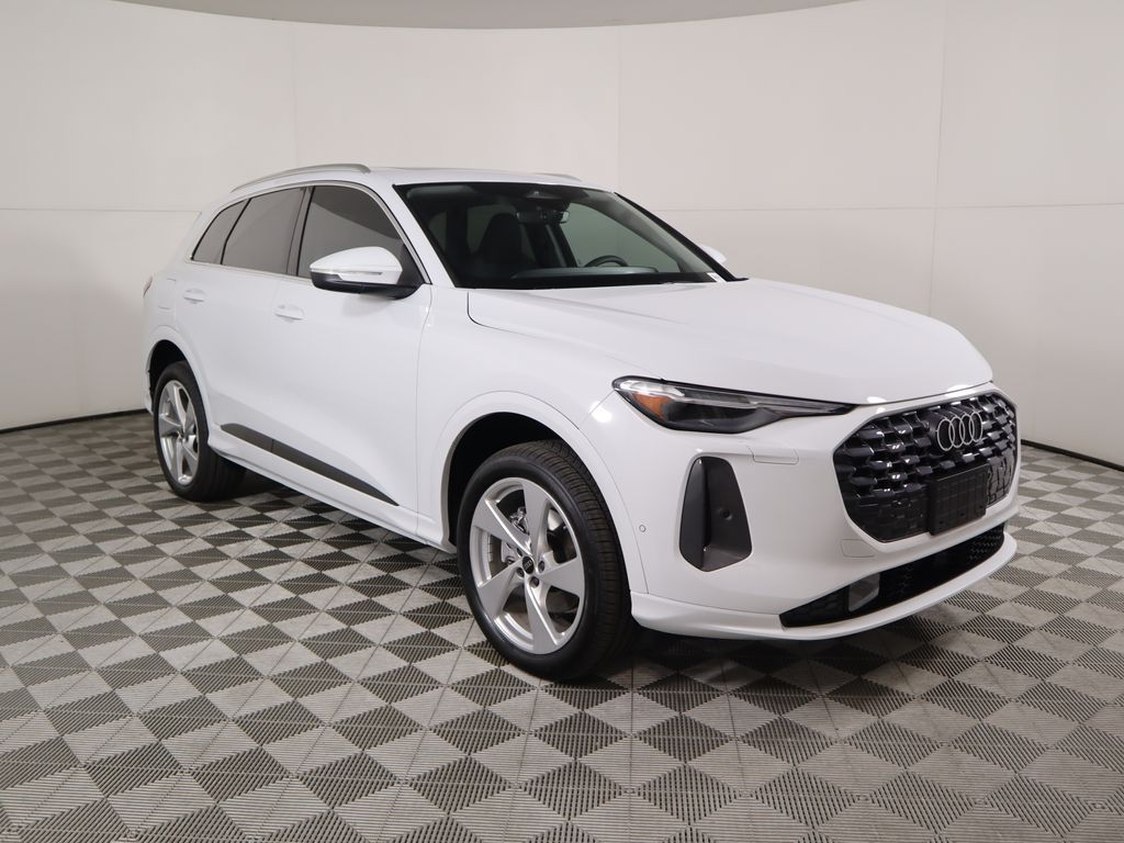 Thumbnail: 2025 Audi Q5 - 3