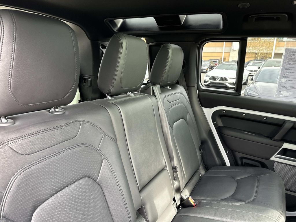 Thumbnail: 2024 Land Rover Defender - 27