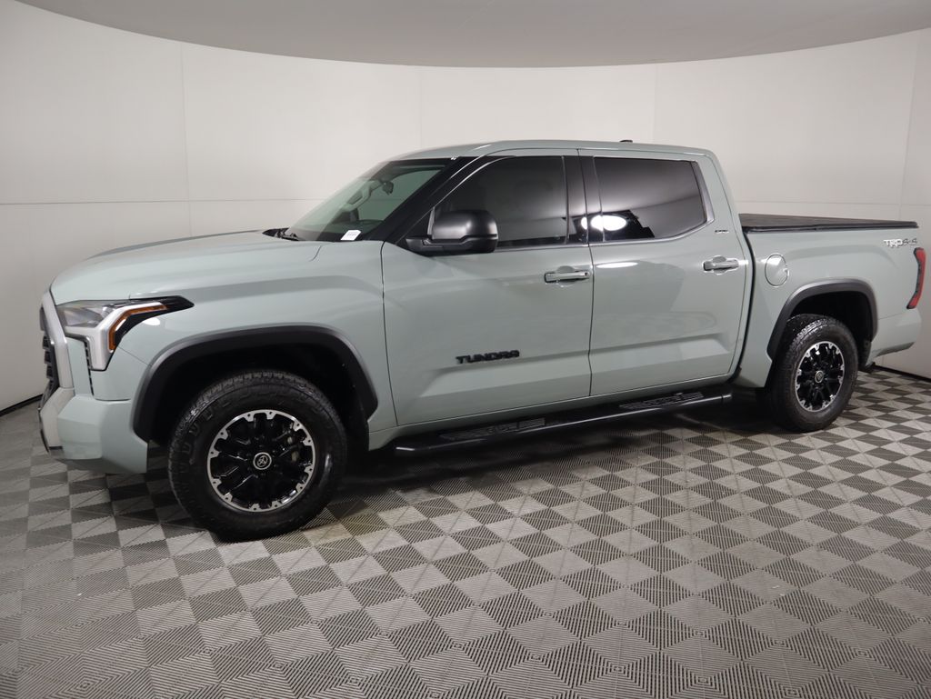 2022 Toyota Tundra SR5 8