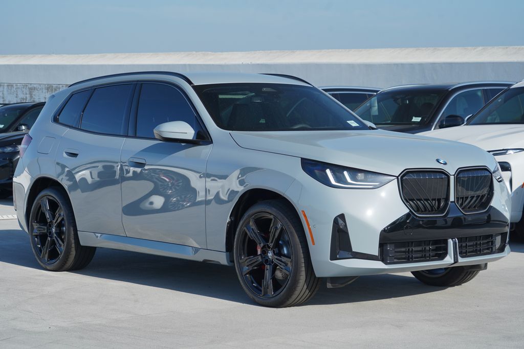 Thumbnail: 2026 BMW X3 - 3