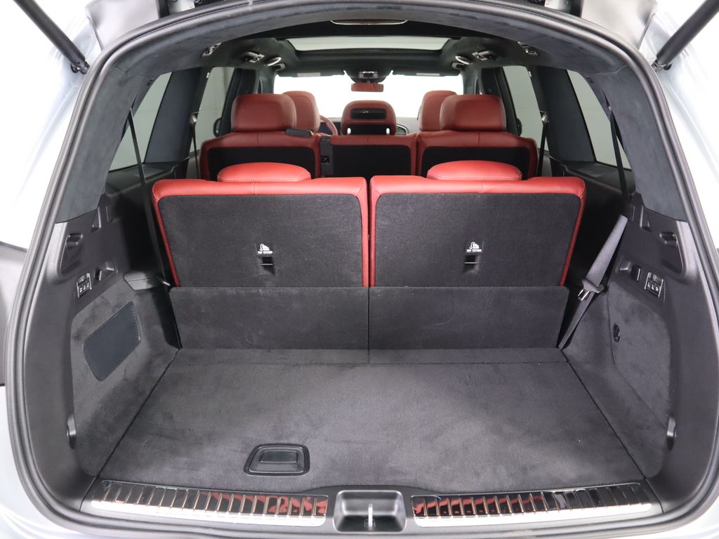 2025 Mercedes-Benz GLS 63 AMG 31