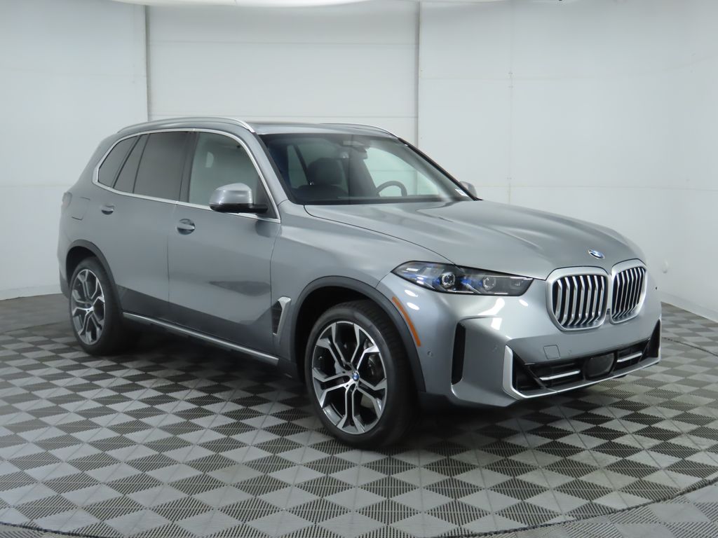 Thumbnail: 2026 BMW X5 - 4