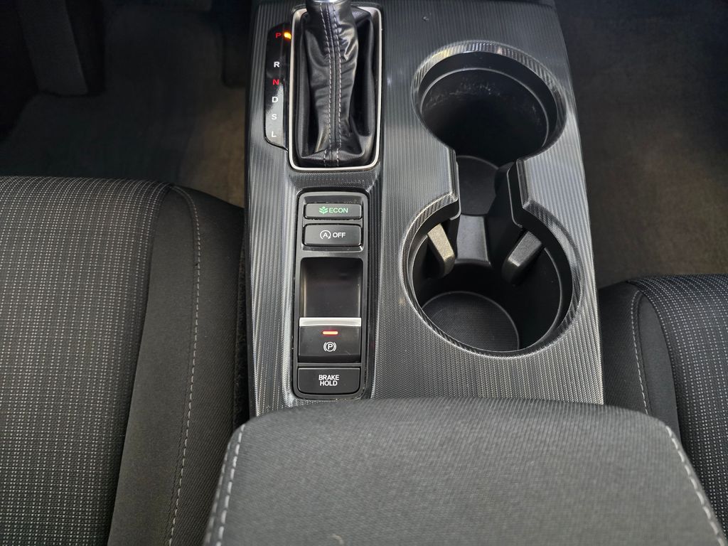 Thumbnail: 2025 Honda Civic - 32